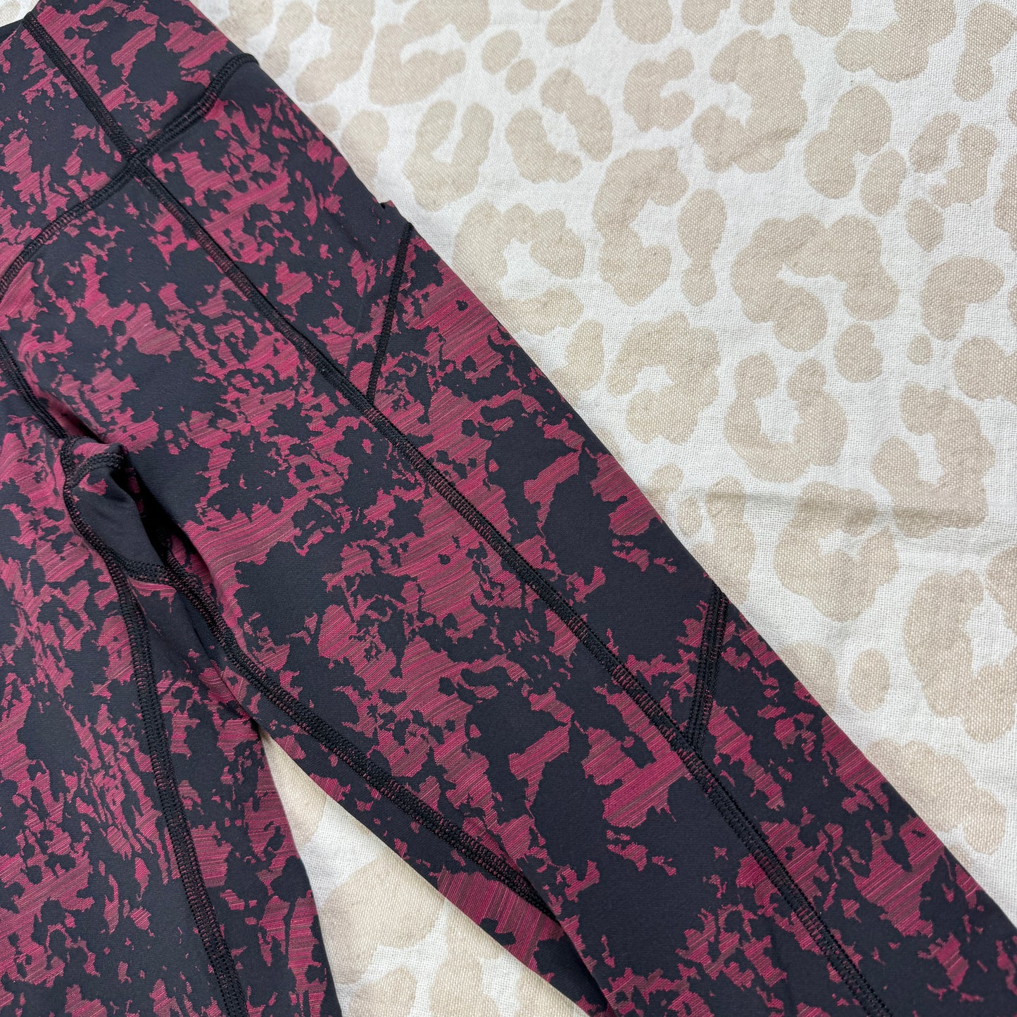 Lululemon Rebel Runner Leggings (2)