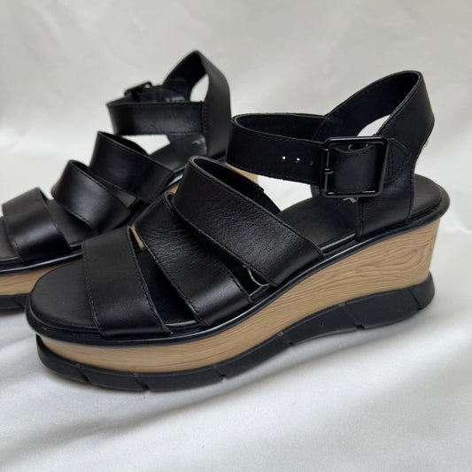 Sorel Joanie III Ankle Strap Wedges (9)