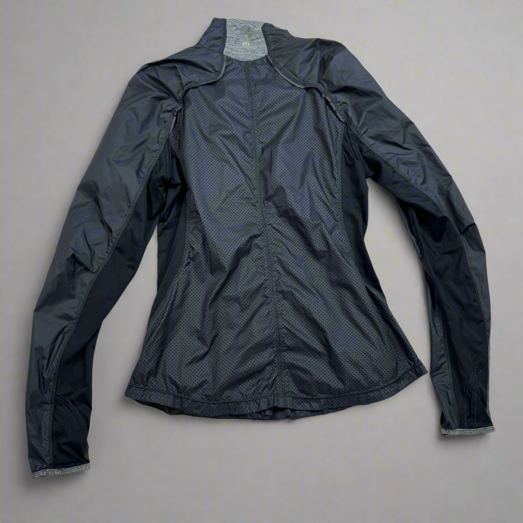 Lululemon Rain Coat (6)