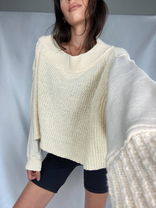 Free People Sweater (XS)