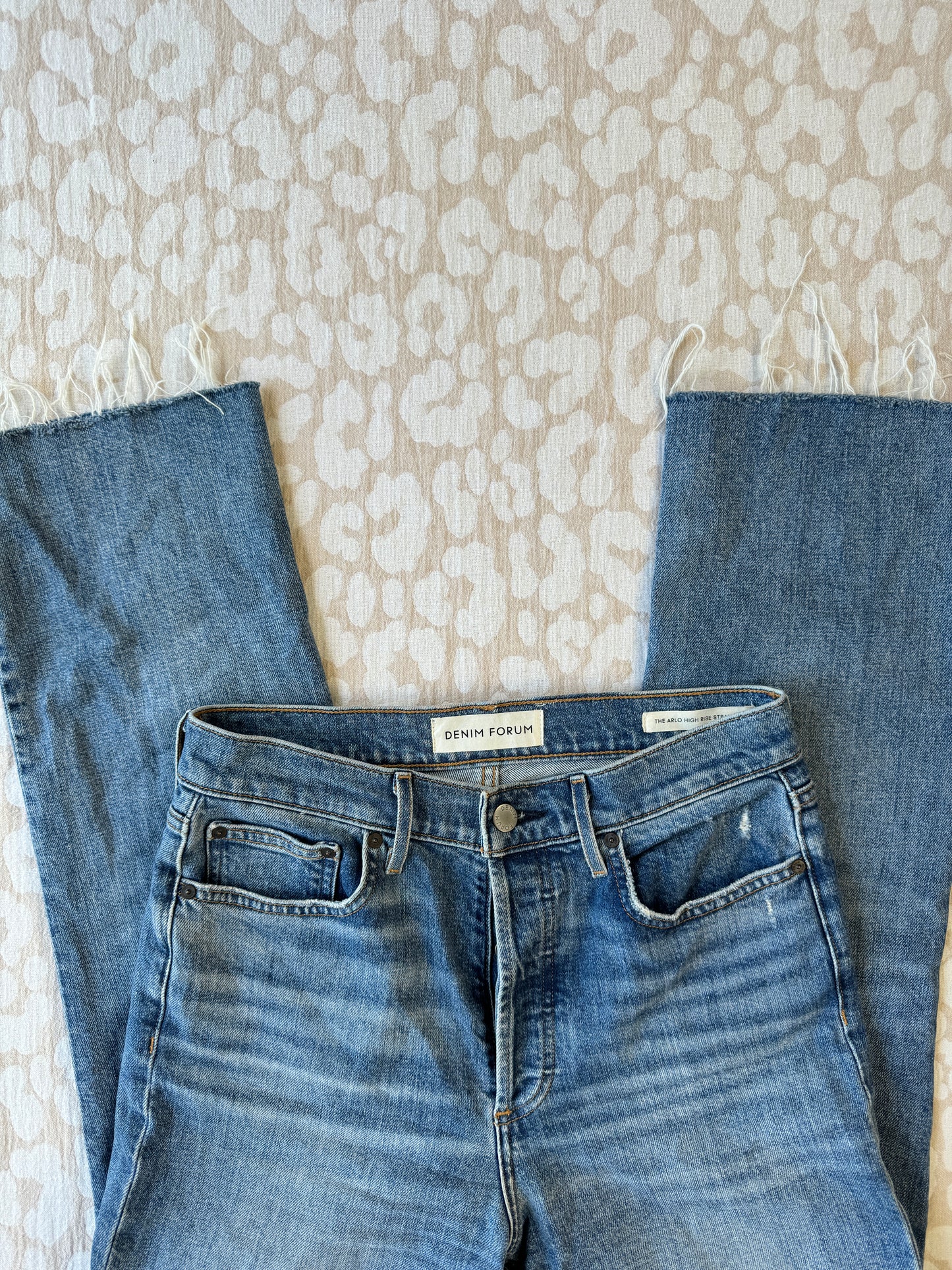 Denim Forum Arlo Straight Jeans (27)